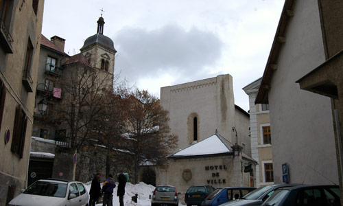 Le couvent des Cordeliers où sont situés les locaux de l'hôtel de ville.