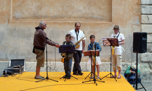 Le festival artisan' art dans la cité Vauban à Briançon.