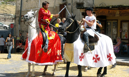 Des Cavaliers à Briançon.