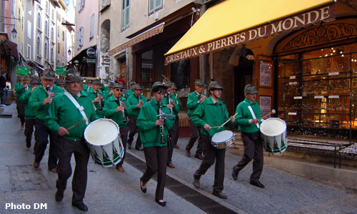 la Grande Gargouille : la rue commerçante de la cité Vauban à Briançon.