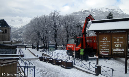 L'entrée de la cité Vauban à Briançon.