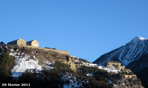 Le fort des Têtes et le fort du Randouillet à Briançon.