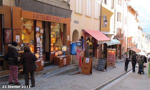 L'Atelier d'Art dans la gargouille de la cité Vauban à Briançon.