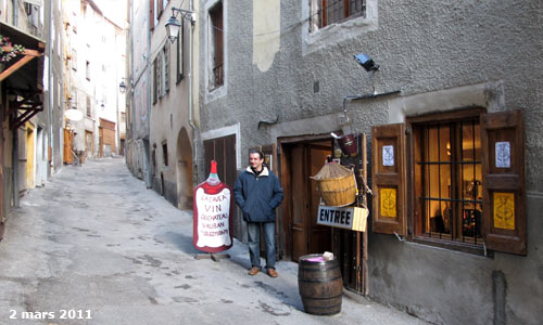 La rue du Temple de la cité Vauban à Briançon