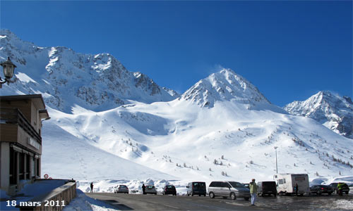 Le col du Lautaret (2 058 m) relie la vallée de la Guisane à la vallée de la Romanche en Isére.