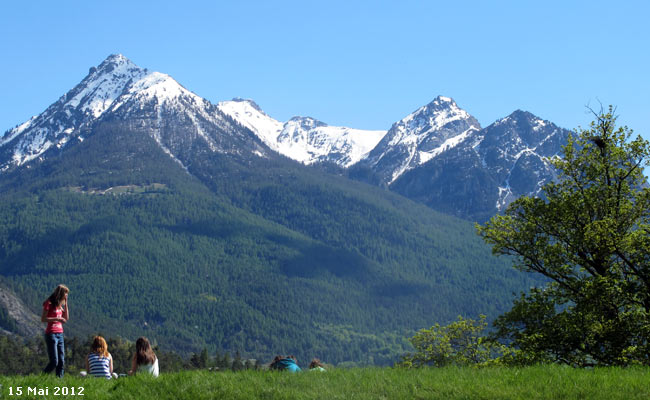 Le pic du Mélézin (2680m) au dessus de Briançon.