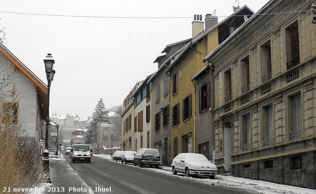 Avenue de la République à Briançon.
