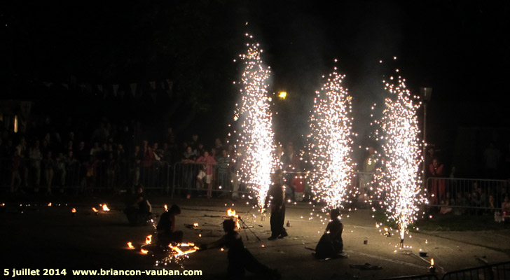 "Incandescence" dans le jardin Chanoine Motte.