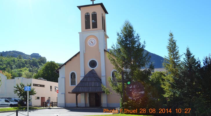 L'église dédiée à sainte Catherine d'Alexandrie est située rue Alphand à Briançon.