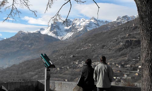 Le pic de Montbrison (2825m) vu de la citadelle Vauban.