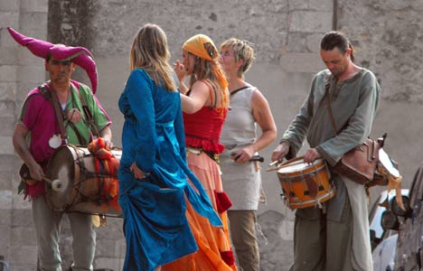 Musiciens dans la Cit&eacute; historique Vauban &agrave; Brian&ccedil;on