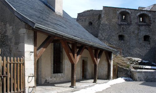 La porte de Pignerol de la Cité Vauban à Briançon.