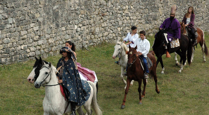 la troupe équestre d'Estoban à Briançn